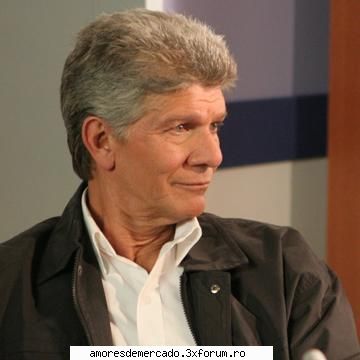 Benjamin - Benjam�n Profesor de deportes del orfanato en el - --Altii--